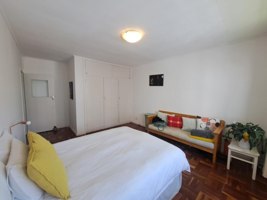 To Let 1 Bedroom Property for Rent in Sea Point Western Cape